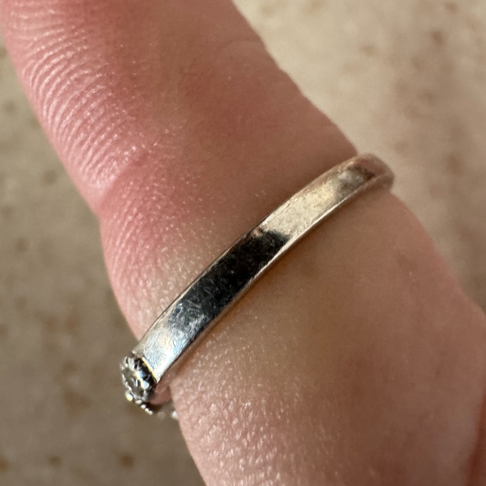 Elegant Silver 925 and cubic Zirconia Diamond Ring - Picture 4 of 6
